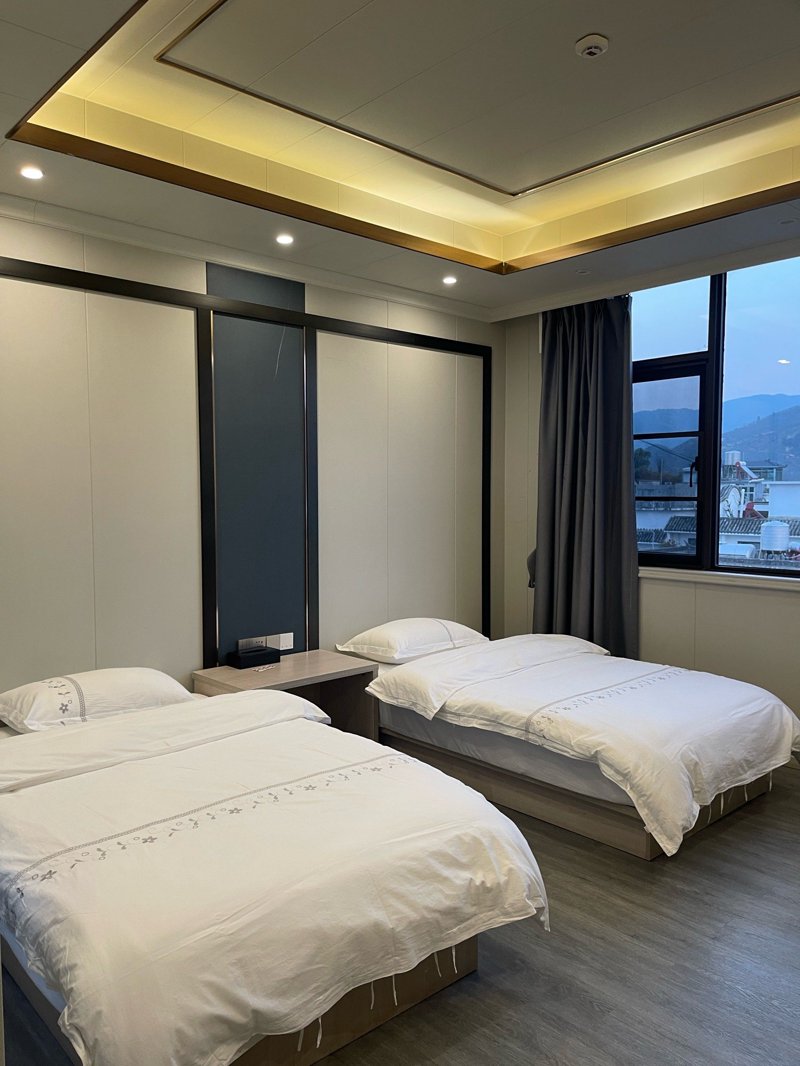 如何在旅行中选择性价比高的住宿？